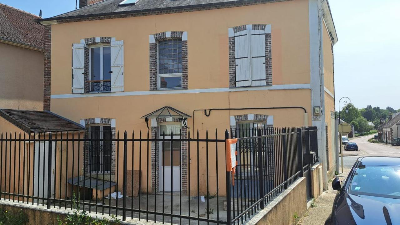 Serrimmo - Appartement Berangere Bleneau Exterior photo